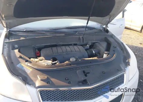 2010 Chevrolet Traverse Lt z USA, uszkodzony, nr VIN 1GNLVGED9AS156490